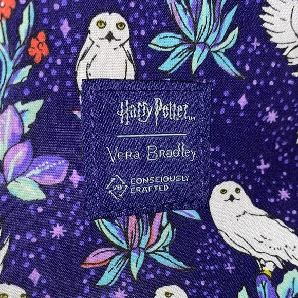 0804 Vera Bradley Harry Potter Sling Bag - Picture 7 of 7